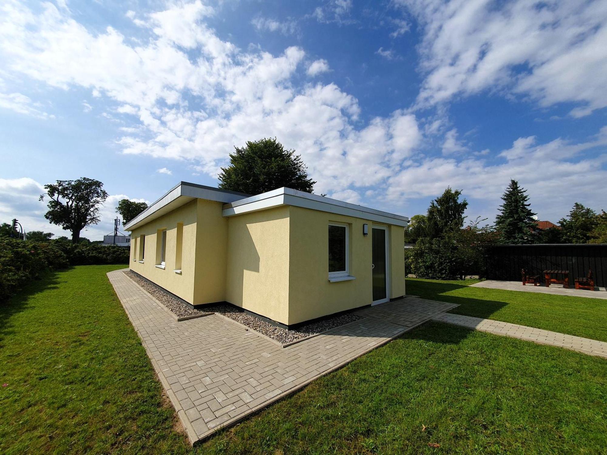 Radfreundliches Wohlfuehl-Apartment Mit Terrasse Und Parkplatz - Fewo Woody Schwerin  Exteriör bild